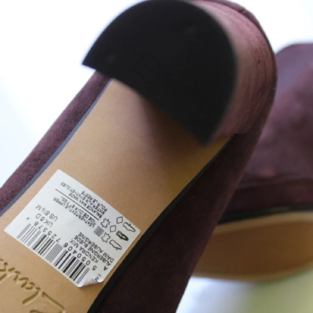 Clarks Kendra booties
